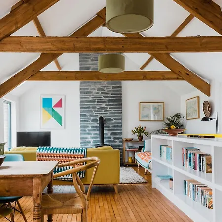Trefoil Barn Holiday home *